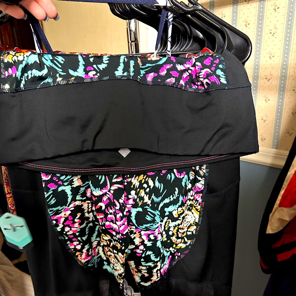 Lularoe workout capris 1XL
